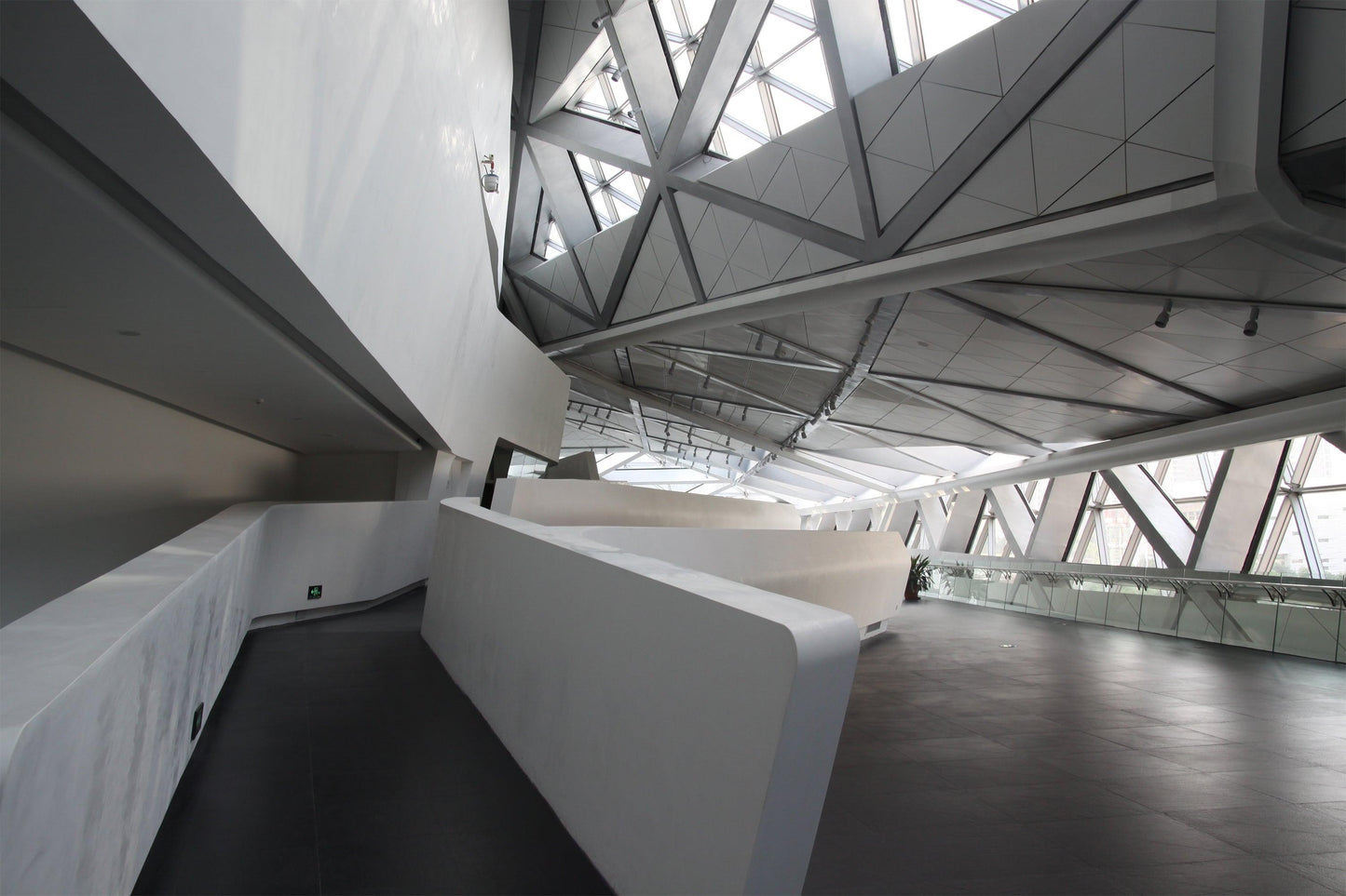 YHS spiral staircase white matt Solid Surface Stone for sale